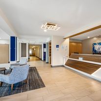 Holiday Inn Express