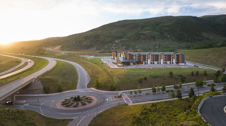 SpringHill Suites Avon Vail Valley Exterior