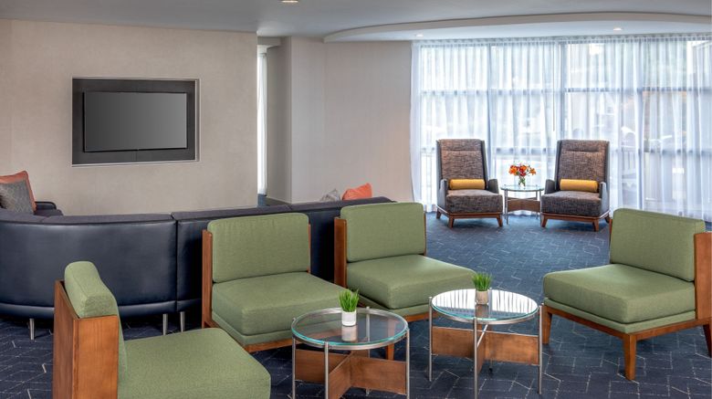 <b>Courtyard Boston Marlborough Lobby</b>. Images powered by <a href="https://www.leonardoworldwide.com/" title="Leonardo Worldwide" target="_blank">Leonardo</a>.