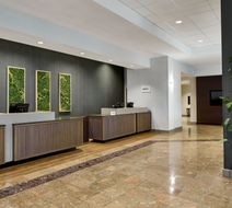 Courtyard by Marriott Detroit Downtown Lobby