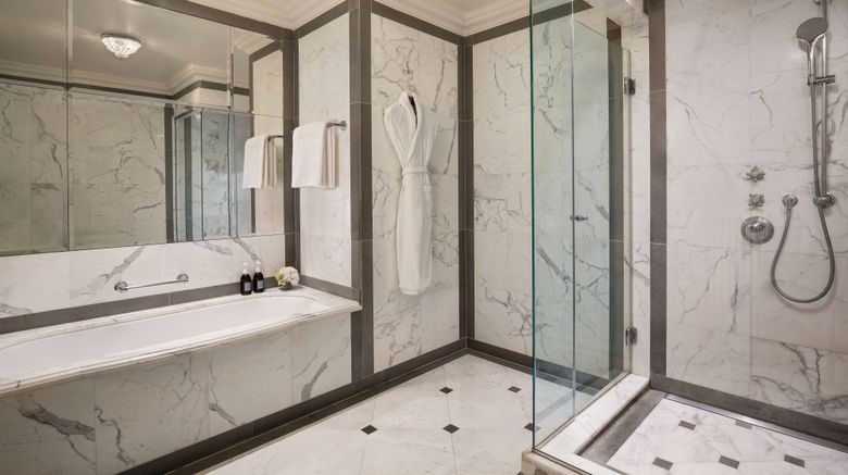 <b>The St Regis Florence Room</b>. Images powered by <a href="https://www.leonardoworldwide.com/" title="Leonardo Worldwide" target="_blank">Leonardo</a>.