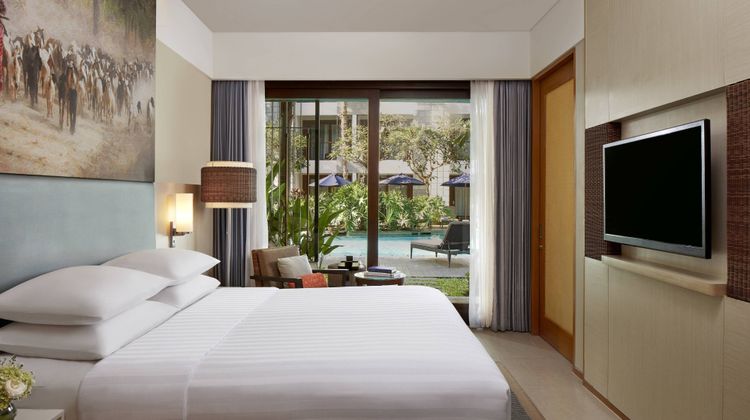 Courtyard Bali Seminyak Resort Pool