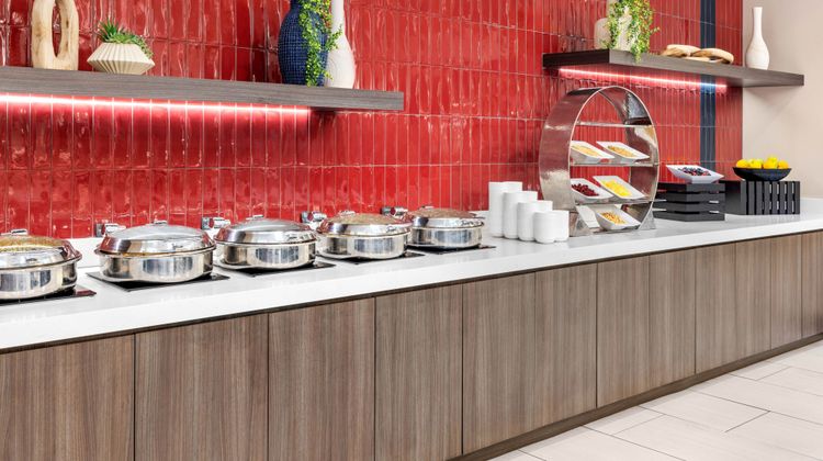 Sheraton Suites Galleria-Atlanta Restaurant