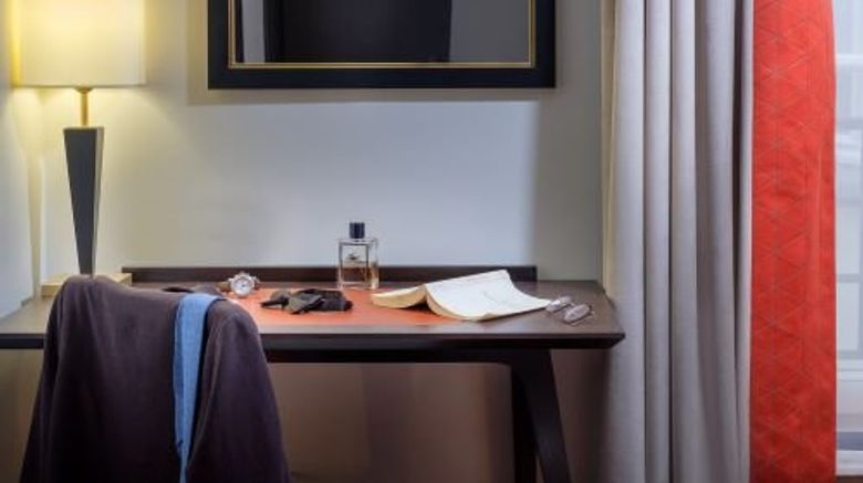<b>Hotel Le Marquis Eiffel Room</b>. Images powered by <a href="https://www.leonardoworldwide.com/" title="Leonardo Worldwide" target="_blank">Leonardo</a>.
