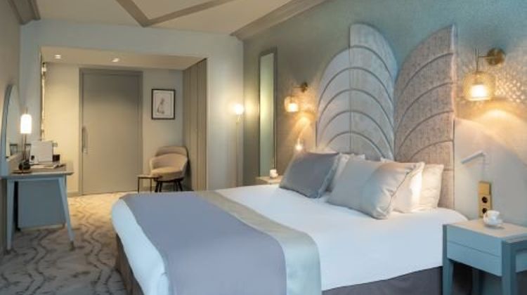 Derby Alma Room