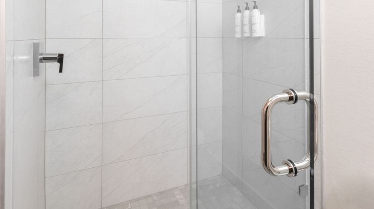 Fairfield Inn & Suites Toronto Room