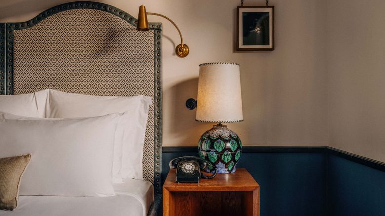 <b>SoHo House Amsterdam Room</b>. Images powered by <a href="https://www.leonardoworldwide.com/" title="Leonardo Worldwide" target="_blank">Leonardo</a>.