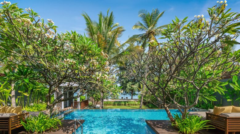 <b>The Sira, Luxury Collection Resort & Spa Pool</b>. Images powered by <a href="https://www.leonardoworldwide.com/" title="Leonardo Worldwide" target="_blank">Leonardo</a>.