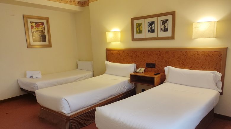 <b>Sercotel Hotel Cuatro Postes Room</b>. Images powered by <a href="https://www.leonardoworldwide.com/" title="Leonardo Worldwide" target="_blank">Leonardo</a>.