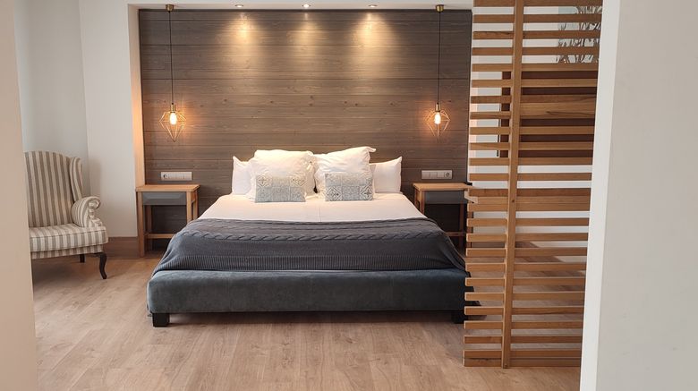 <b>Sercotel Hotel Cuatro Postes Room</b>. Images powered by <a href="https://www.leonardoworldwide.com/" title="Leonardo Worldwide" target="_blank">Leonardo</a>.