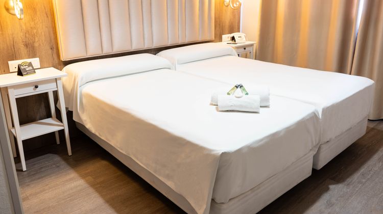 Sercotel Dona Carmela Room
