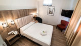Sercotel Dona Carmela Room