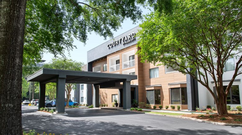 <b>Courtyard by Marriott Lafayette Airport Exterior</b>. Images powered by <a href="https://www.leonardoworldwide.com/" title="Leonardo Worldwide" target="_blank">Leonardo</a>.