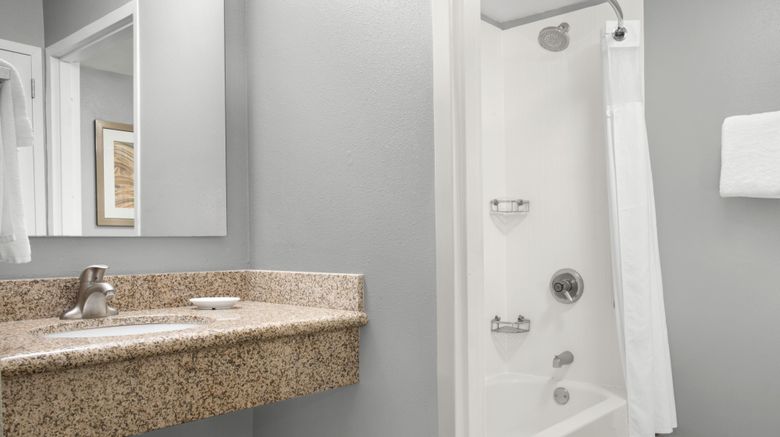 <b>Courtyard by Marriott Lafayette Airport Room</b>. Images powered by <a href="https://www.leonardoworldwide.com/" title="Leonardo Worldwide" target="_blank">Leonardo</a>.