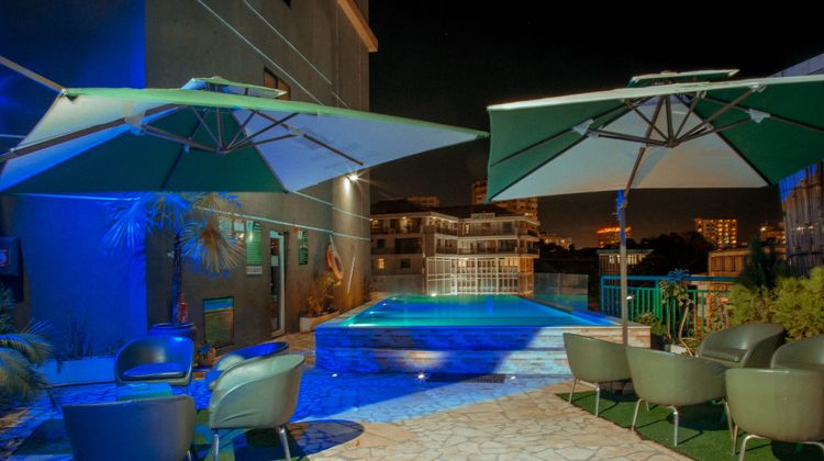 Holiday Inn Dar Es Salaam Pool