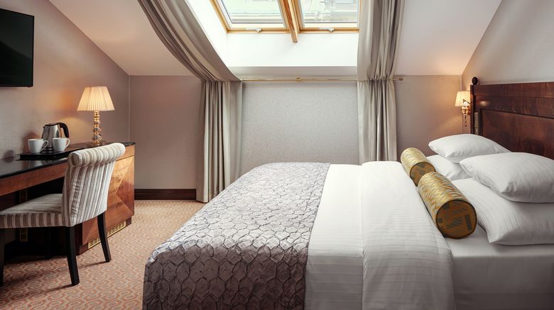 <b>Cosmopolitan Hotel Room</b>. Images powered by <a href="https://www.leonardoworldwide.com/" title="Leonardo Worldwide" target="_blank">Leonardo</a>.