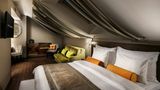 <b>Cosmopolitan Hotel Suite</b>. Images powered by <a href="https://www.leonardoworldwide.com/" title="Leonardo Worldwide" target="_blank">Leonardo</a>.