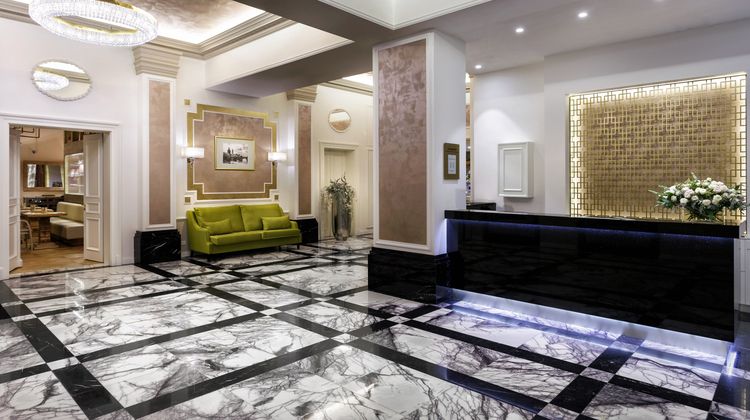 Cosmopolitan Hotel Lobby