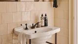 <b>Soho House Barcelona Room</b>. Images powered by <a href="https://www.leonardoworldwide.com/" title="Leonardo Worldwide" target="_blank">Leonardo</a>.