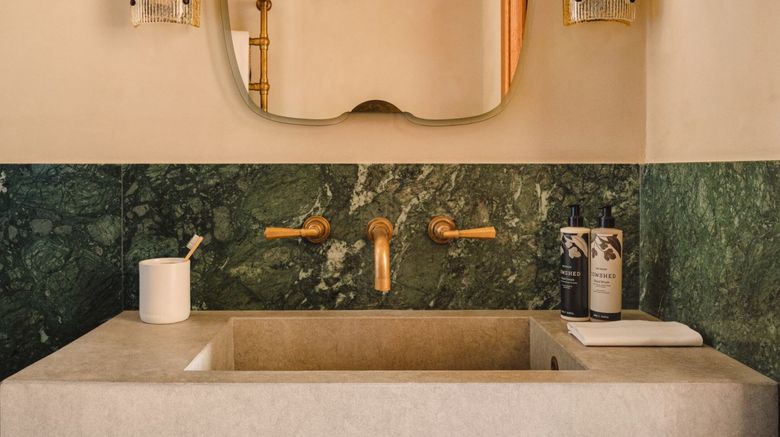<b>Soho House Rome Room</b>. Images powered by <a href="https://www.leonardoworldwide.com/" title="Leonardo Worldwide" target="_blank">Leonardo</a>.