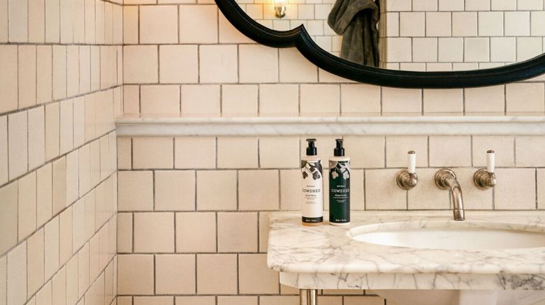 <b>Soho House Mumbai Room</b>. Images powered by <a href="https://www.leonardoworldwide.com/" title="Leonardo Worldwide" target="_blank">Leonardo</a>.