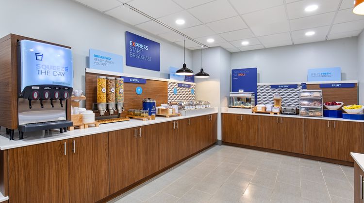 Holiday Inn Express Restaurant