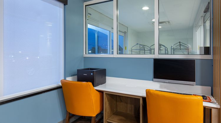 Holiday Inn Express Other