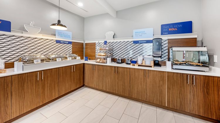 Holiday Inn Express Restaurant