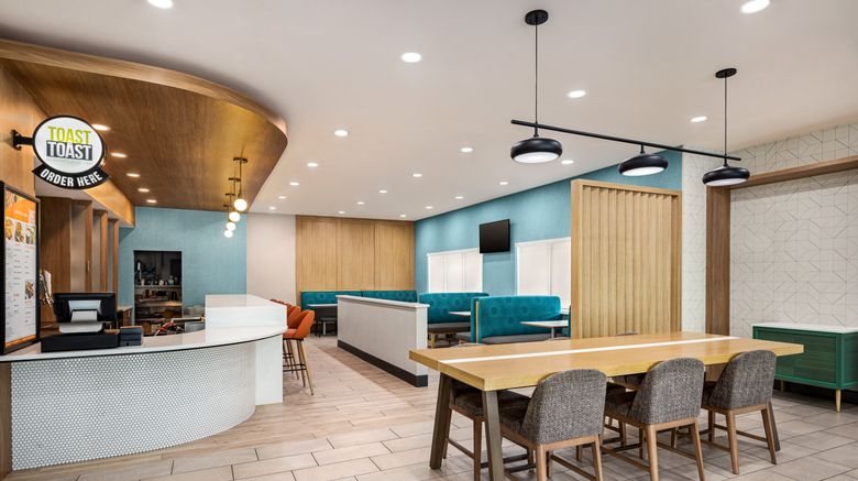 <b>Holiday Inn Cheshire Southington Restaurant</b>. Images powered by <a href="https://www.leonardoworldwide.com/" title="Leonardo Worldwide" target="_blank">Leonardo</a>.