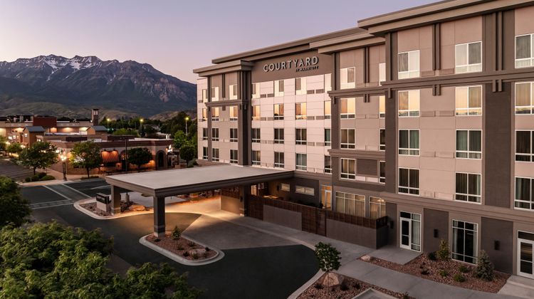 Courtyard Orem University Place Exterior