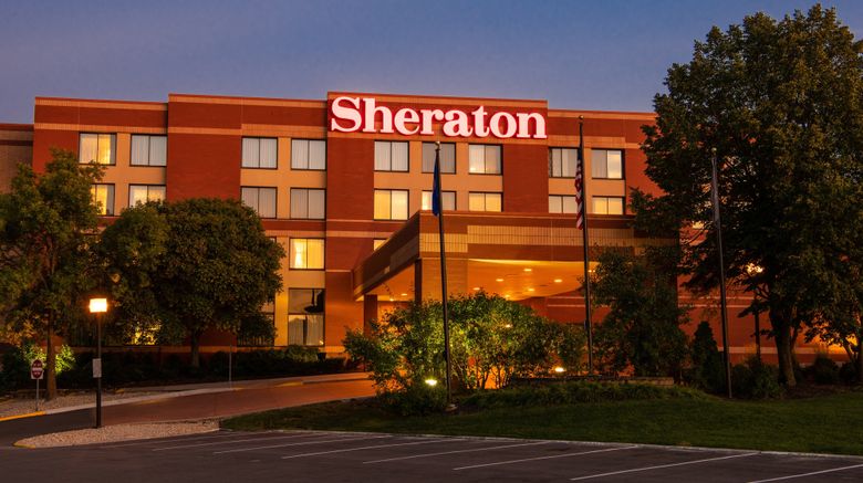 <b>Sheraton Minneapolis West Hotel Exterior</b>. Images powered by <a href="https://www.leonardoworldwide.com/" title="Leonardo Worldwide" target="_blank">Leonardo</a>.
