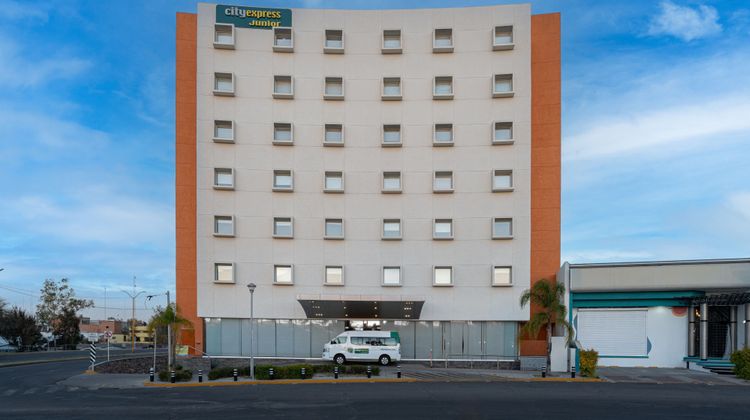 City Express Junior by Marriott Exterior
