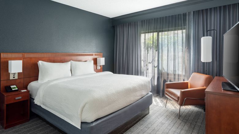 <b>Courtyard by Marriott West Palm Beach Room</b>. Images powered by <a href="https://www.leonardoworldwide.com/" title="Leonardo Worldwide" target="_blank">Leonardo</a>.