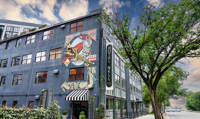 Hotel Nell – Union Market Exterior
