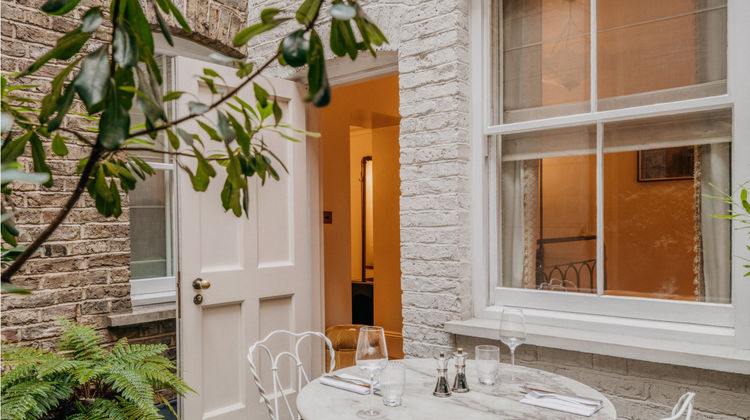 Kettner's Townhouse Exterior