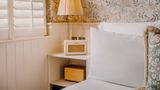<b>Dean Street Townhouse Room</b>. Images powered by <a href="https://www.leonardoworldwide.com/" title="Leonardo Worldwide" target="_blank">Leonardo</a>.