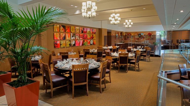 Sheraton Westport Plaza Hotel St. Louis Restaurant