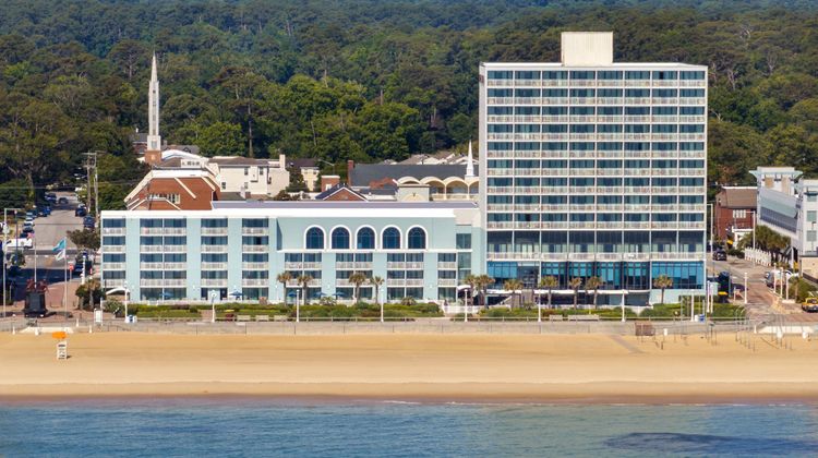 Sheraton Virginia Beach Oceanfront Hotel Beach