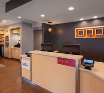 TownePlace Suites Wareham Buzzard's Bay Lobby