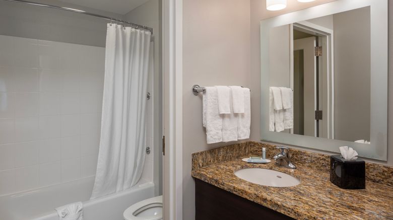 <b>TownePlace Suites Wareham Buzzard's Bay Room</b>. Images powered by <a href="https://www.leonardoworldwide.com/" title="Leonardo Worldwide" target="_blank">Leonardo</a>.