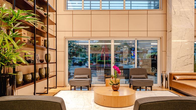 <b>Blue Tree Premium Verbo Divino Lobby</b>. Images powered by <a href="https://www.leonardoworldwide.com/" title="Leonardo Worldwide" target="_blank">Leonardo</a>.