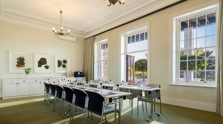 <b>The Cellars Hohenort Hotel Meeting</b>. Images powered by <a href="https://www.leonardoworldwide.com/" title="Leonardo Worldwide" target="_blank">Leonardo</a>.