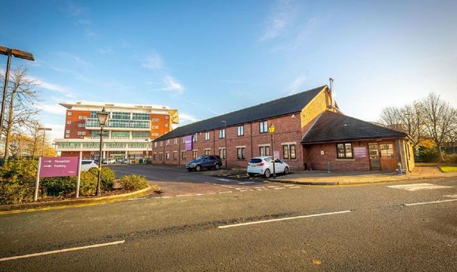 Stables Inn Aintree Exterior
