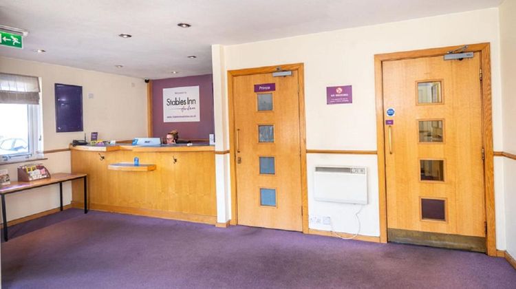 Stables Inn Aintree Lobby