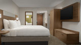 <b>Holiday Inn Express Room</b>. Images powered by <a href="https://www.leonardoworldwide.com/" title="Leonardo Worldwide" target="_blank">Leonardo</a>.