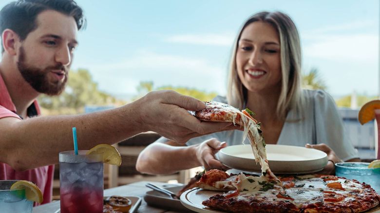 <b>Holiday Inn Resort Jekyll Island Restaurant</b>. Images powered by <a href="https://www.leonardoworldwide.com/" title="Leonardo Worldwide" target="_blank">Leonardo</a>.