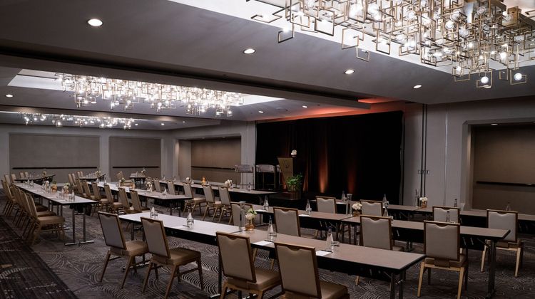 The Gwen, a Luxury Collection Hotel Meeting
