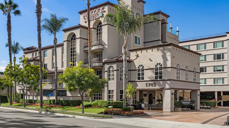 Peacock Suites Exterior. Images powered by <a href="https://www.leonardoworldwide.com" target="_blank" rel="noopener">Leonardo</a>.