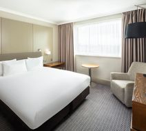 Crowne Plaza Glasgow Room