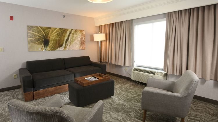 SpringHill Suites Des Moines West Room